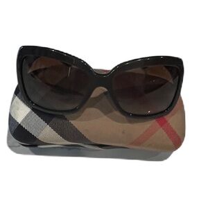 Burberry B4011 3001/87 Brown Wrap Square Sunglasses Frames 55-17 130 Italy Women